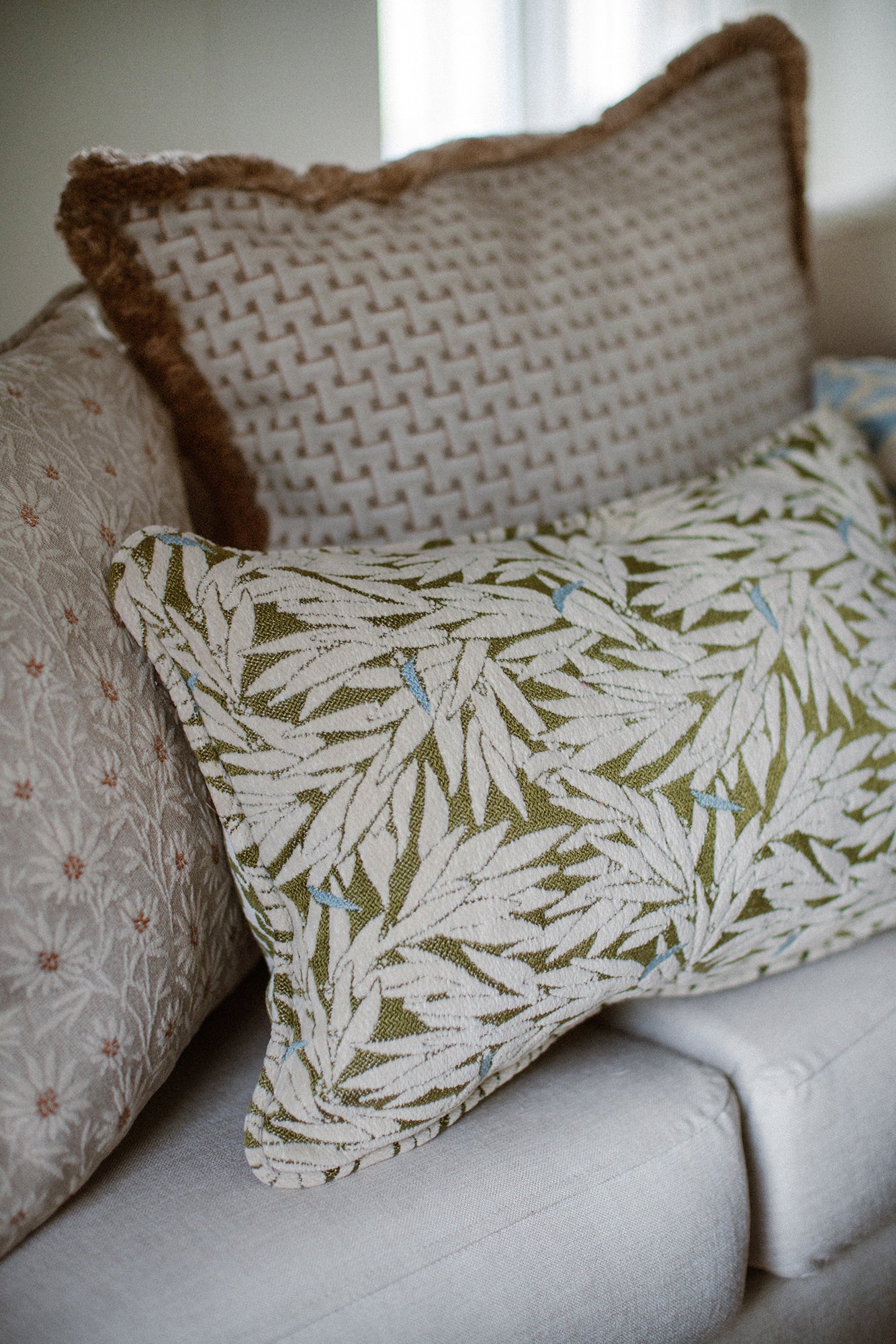 Bolster Yoko Olive - Image 4