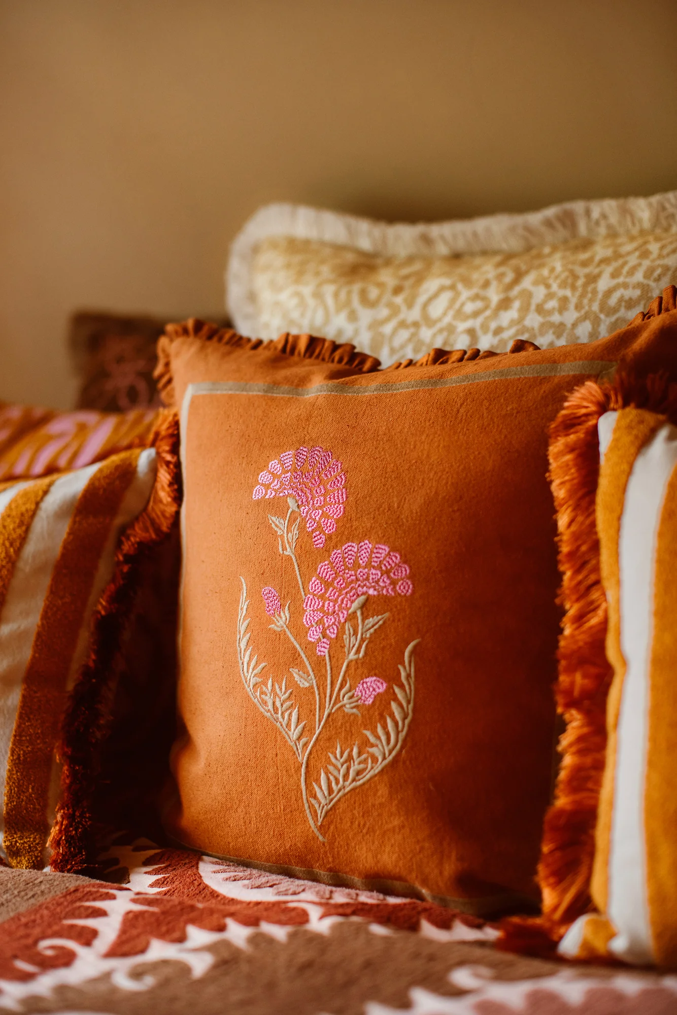 Cushion Carry Rust - Image 8