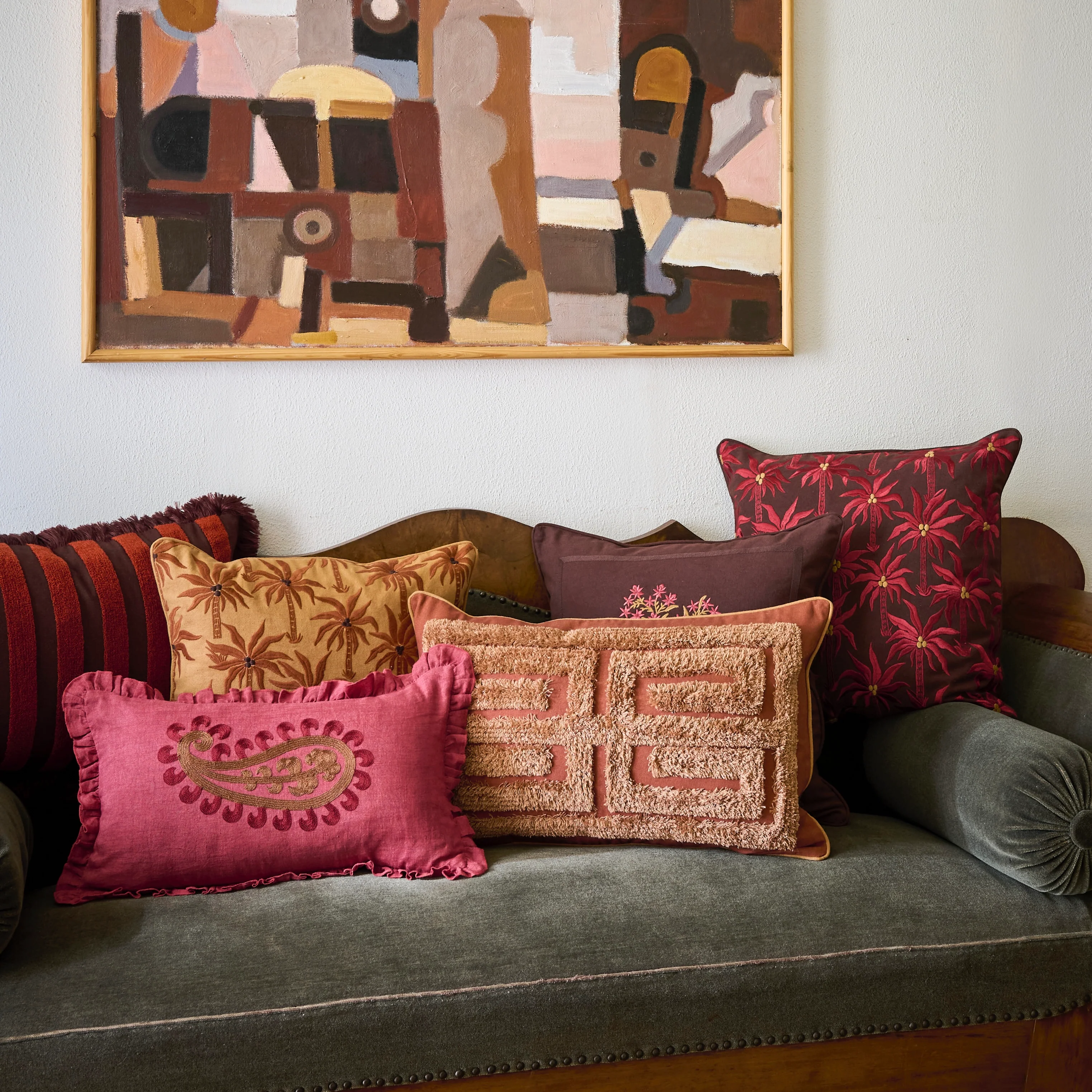 Cushion Laura Chocolate & Coral - Image 4
