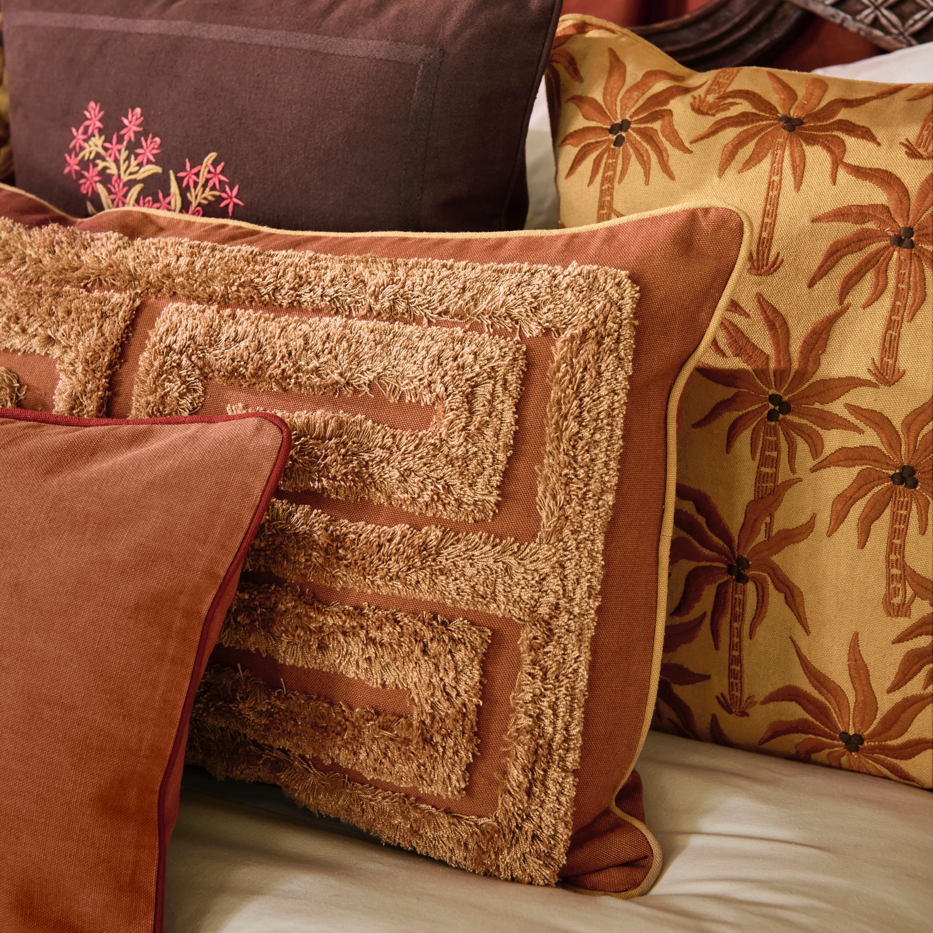 Cushion Laura Raffia & Caramel - Image 6