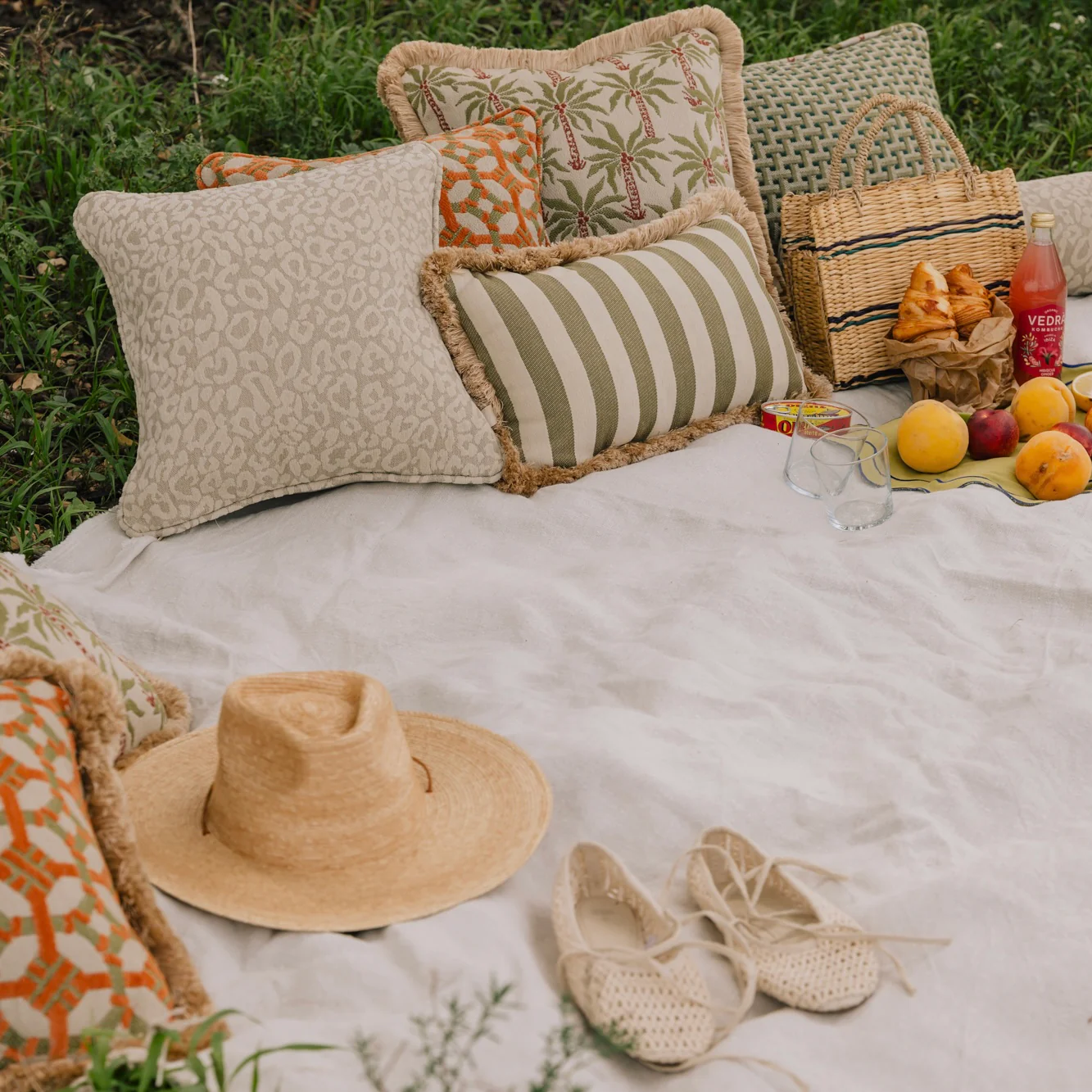 Cushion Maya Sand & Ecru - Image 3