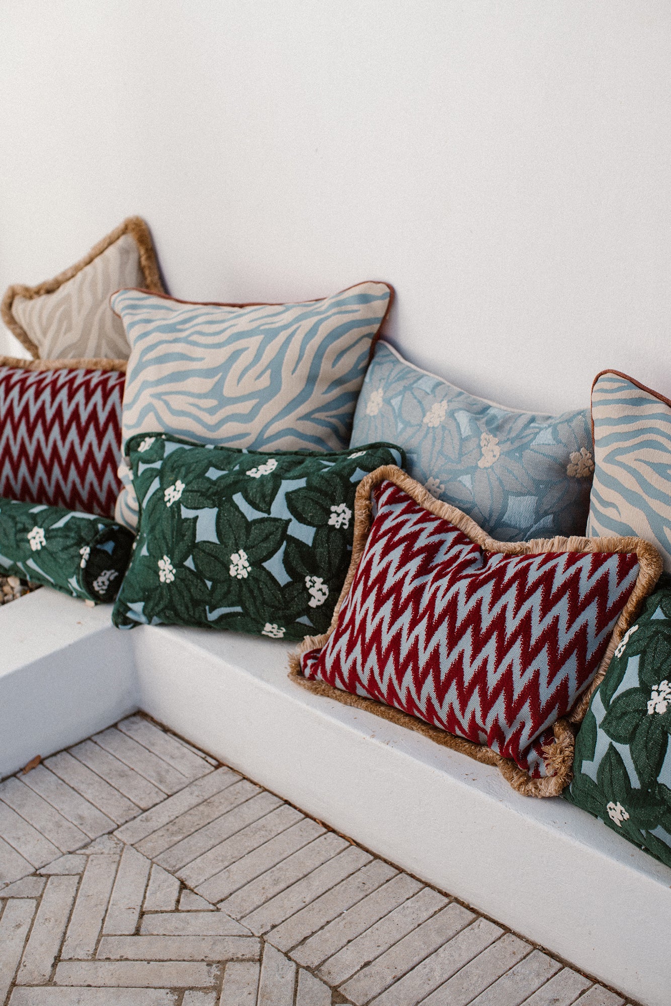 Cushion Michelle Emerald & Ice - Image 2