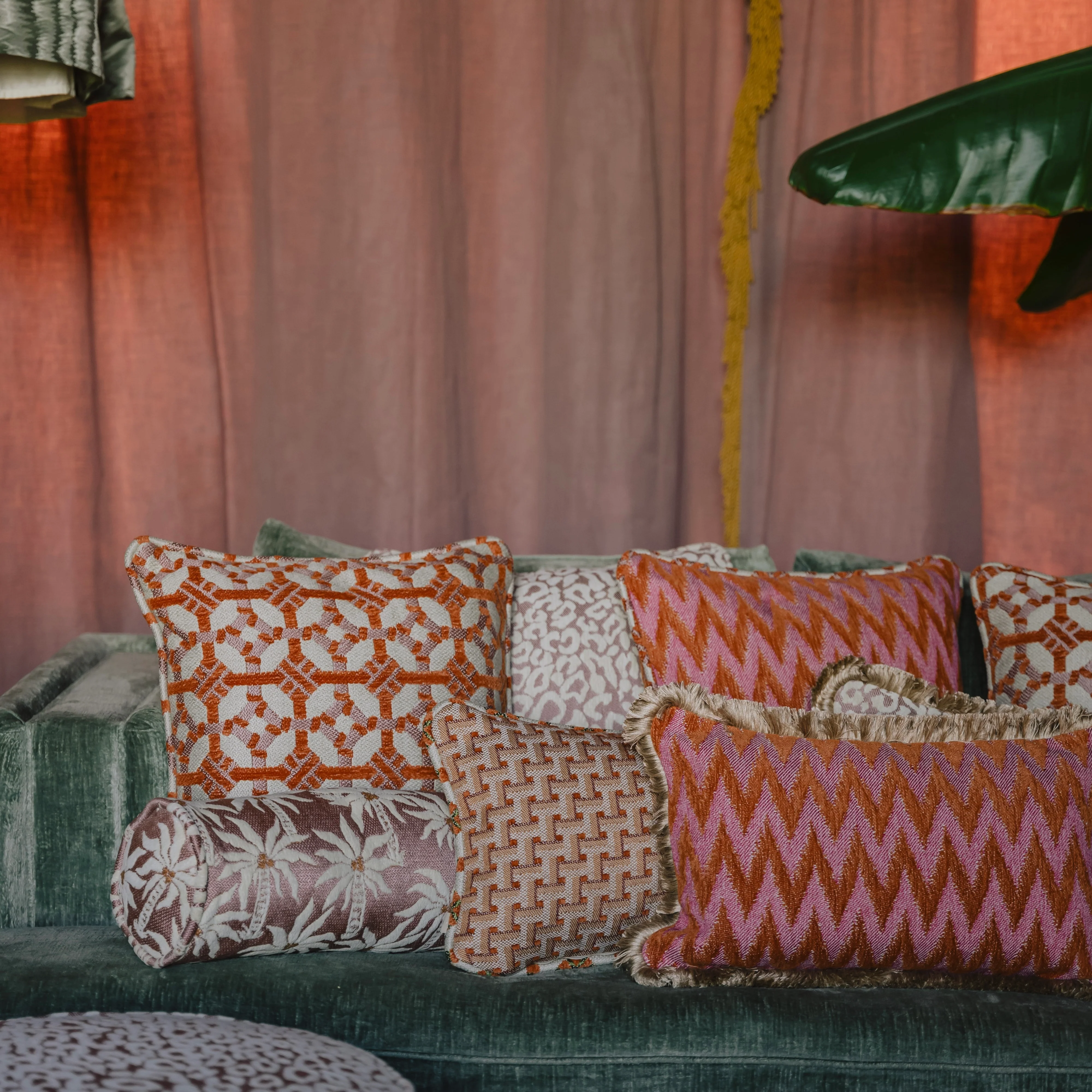 Cushion Rosita Orange & Pink - Image 2
