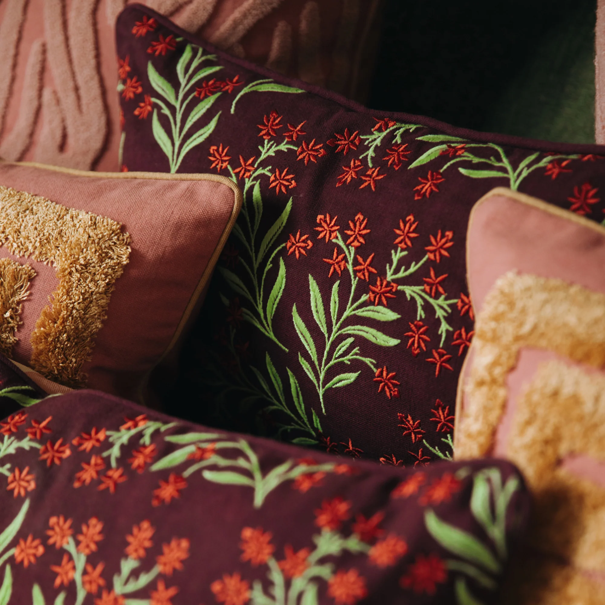 Cushion set Burgundy & Rose - Image 4