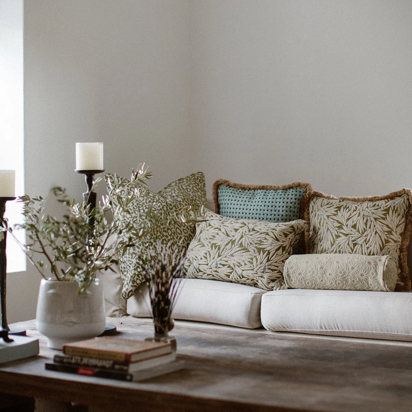 Cushion Yoko Olive - Image 10