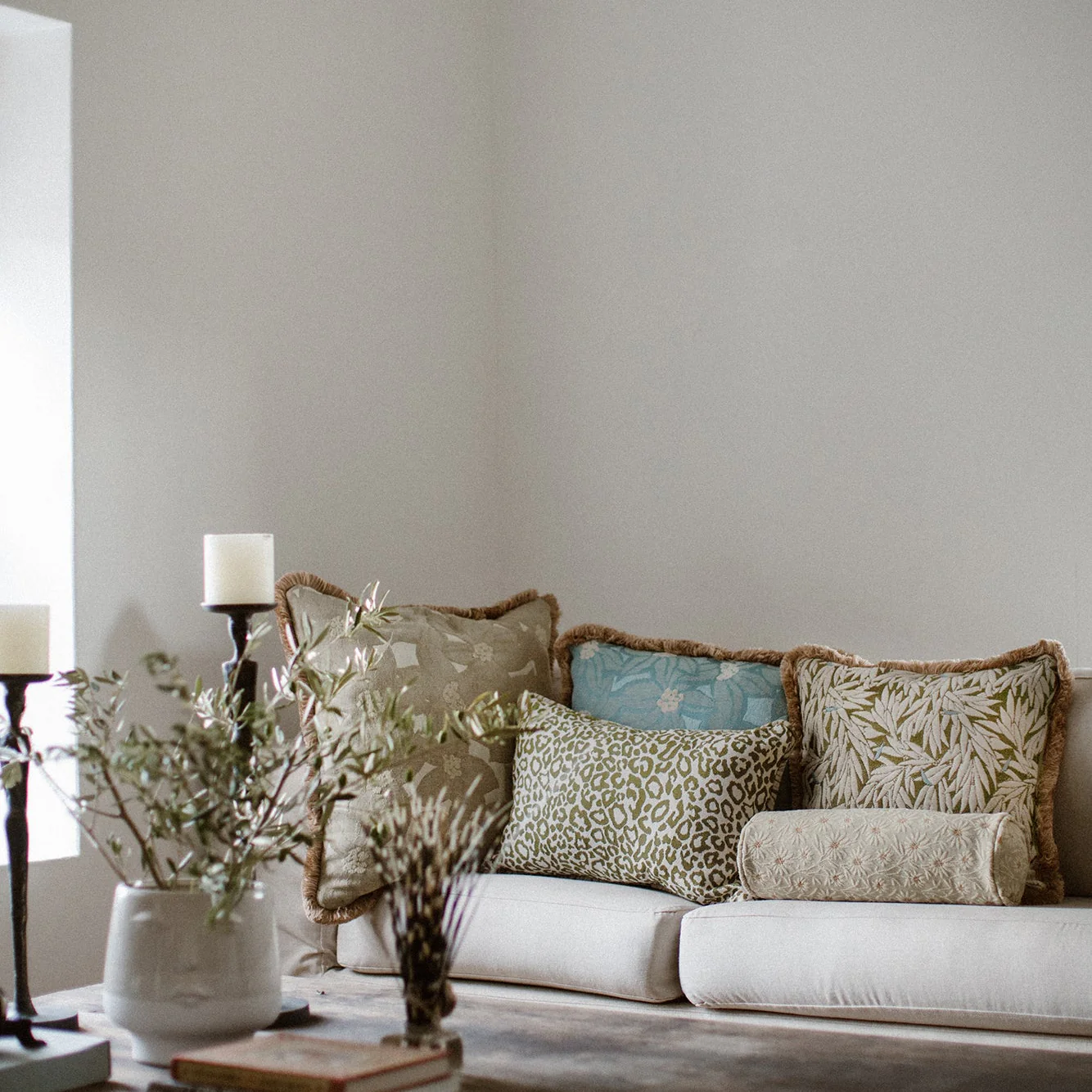 Cushion Yoko Olive - Image 9