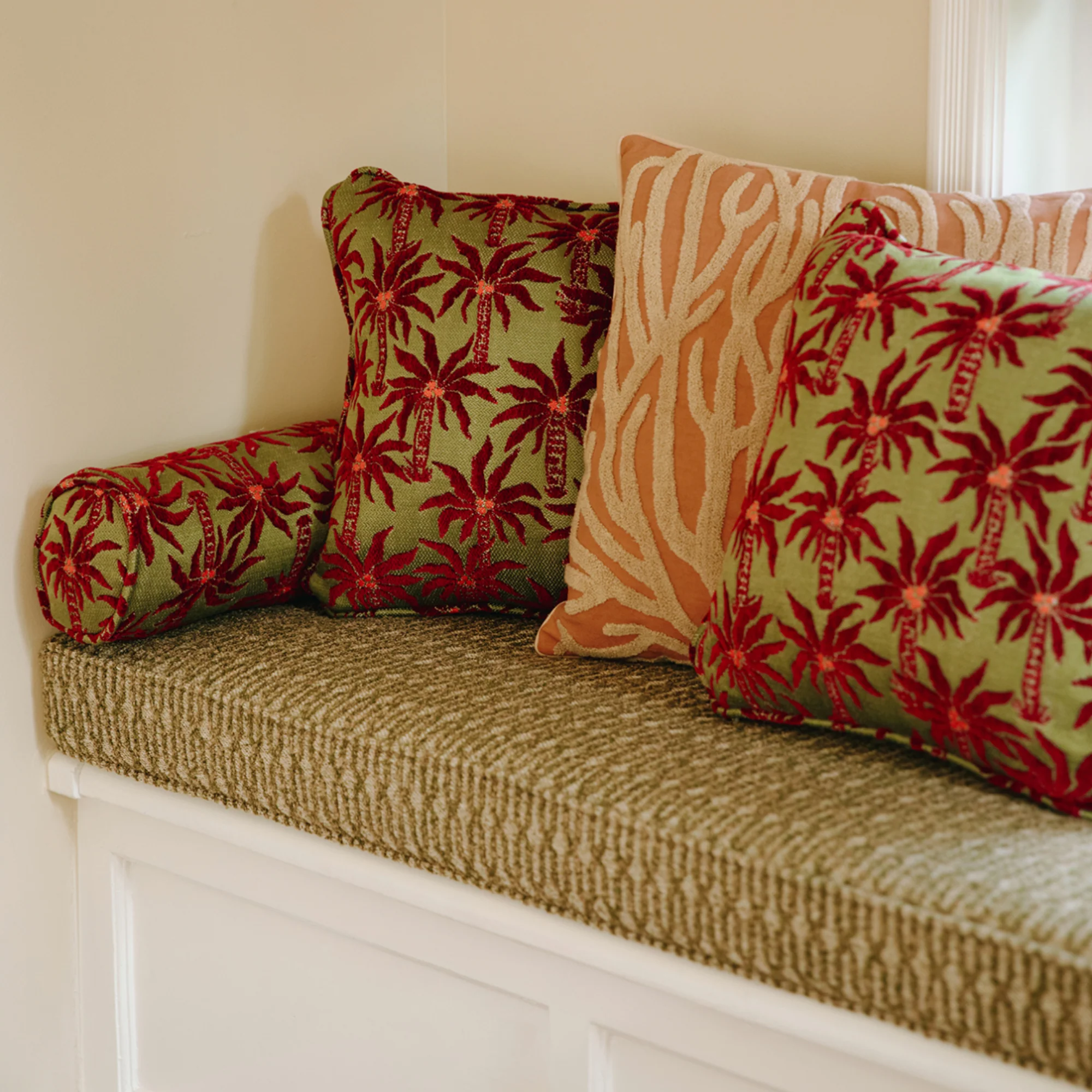Cushion Laura Olive & Bordeaux - Image 5