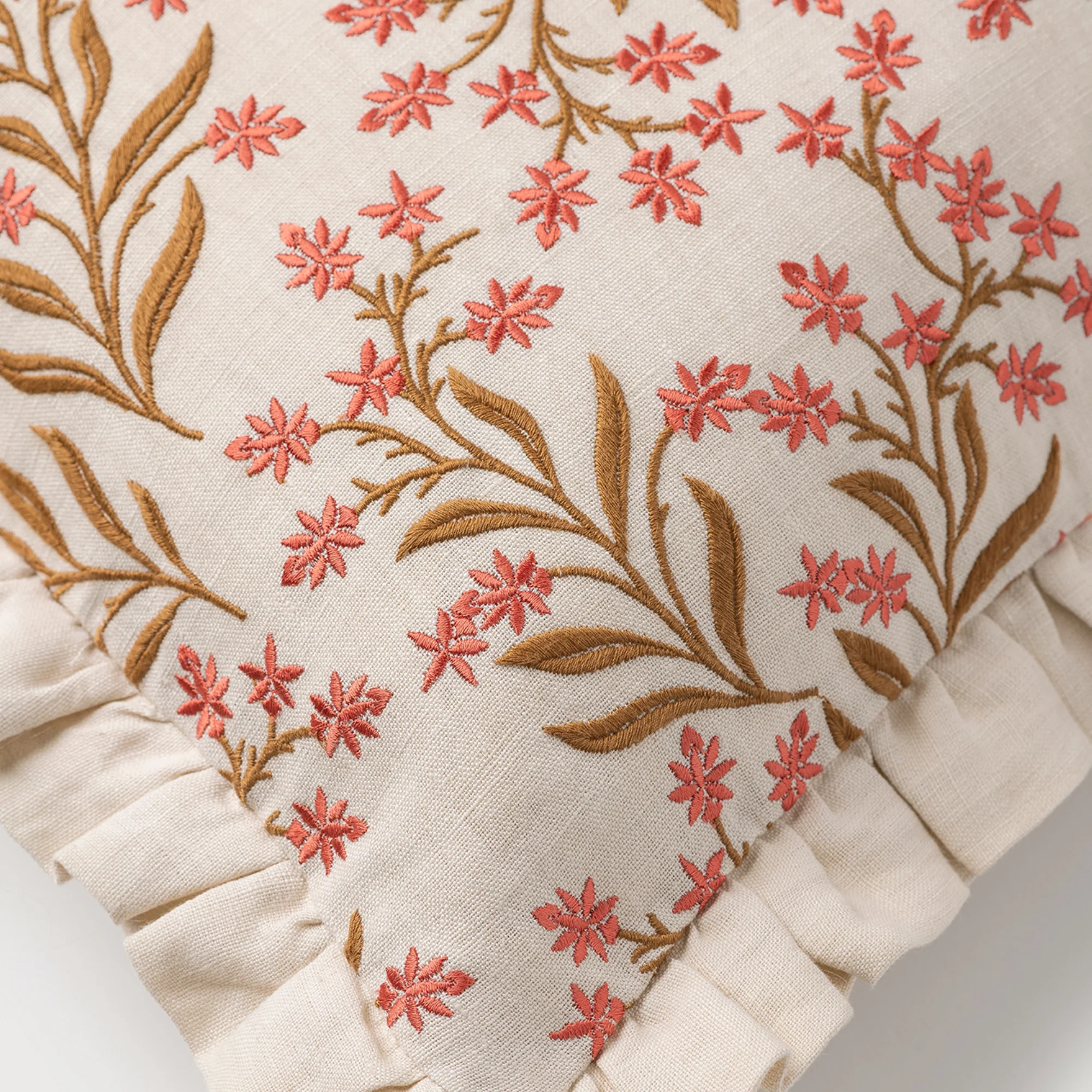Cushion Audrey Coral & Ecru - Image 6