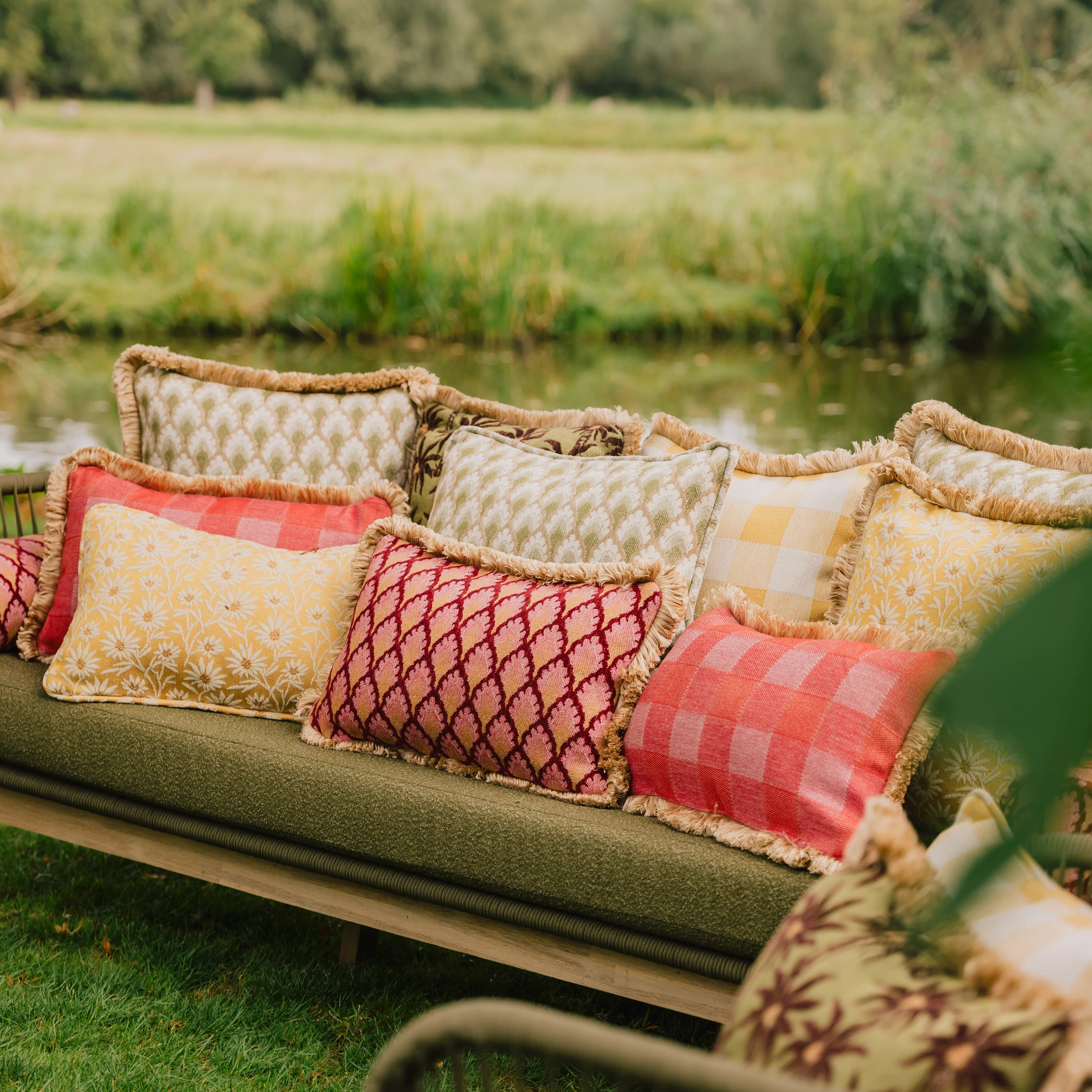 Double sided cushion Brigitte Sunflower & Ecru x Lauren Sand & Ecru - Image 5