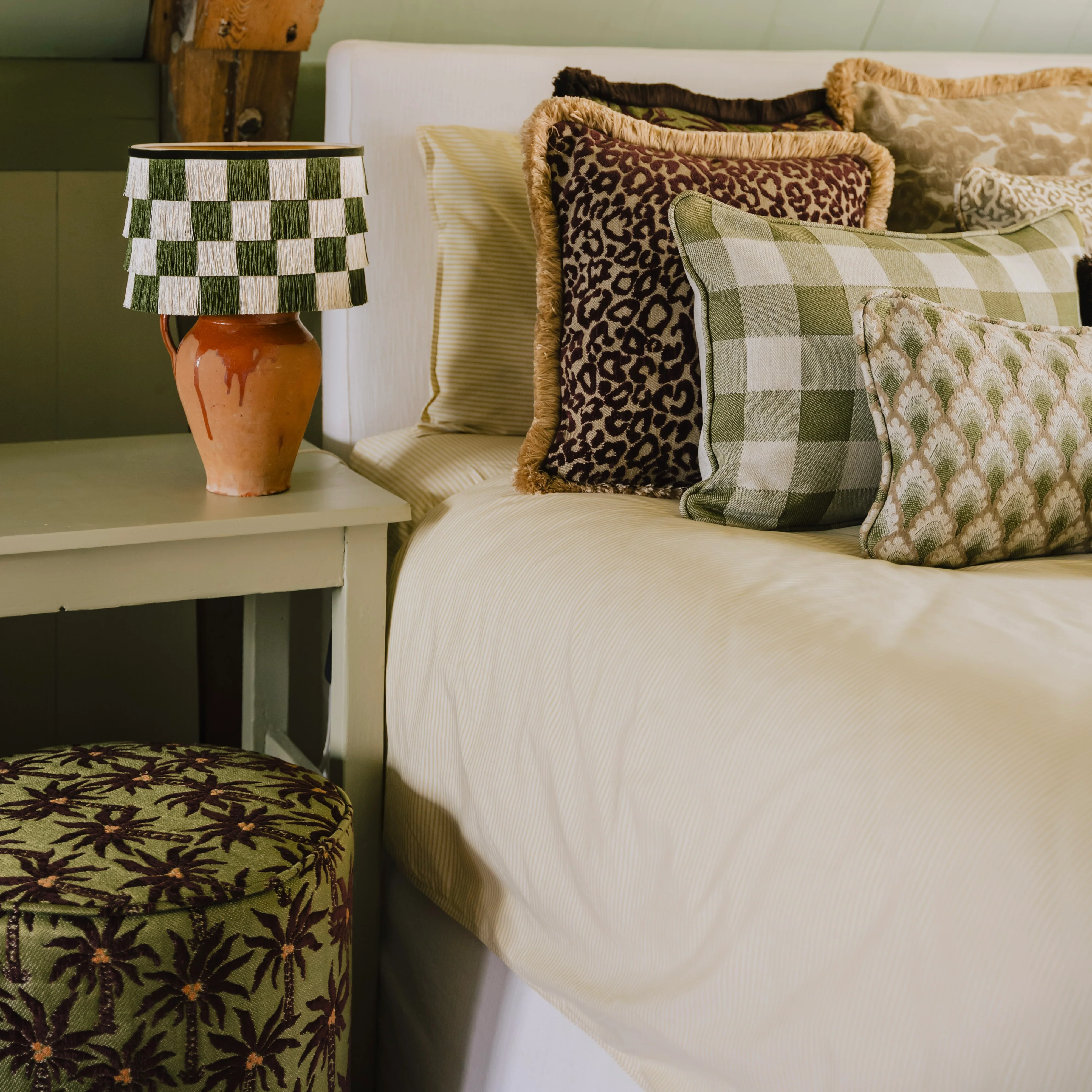 Double sided cushion Jessica Olive & Ecru x Brigitte Olive & Ecru - Image 4