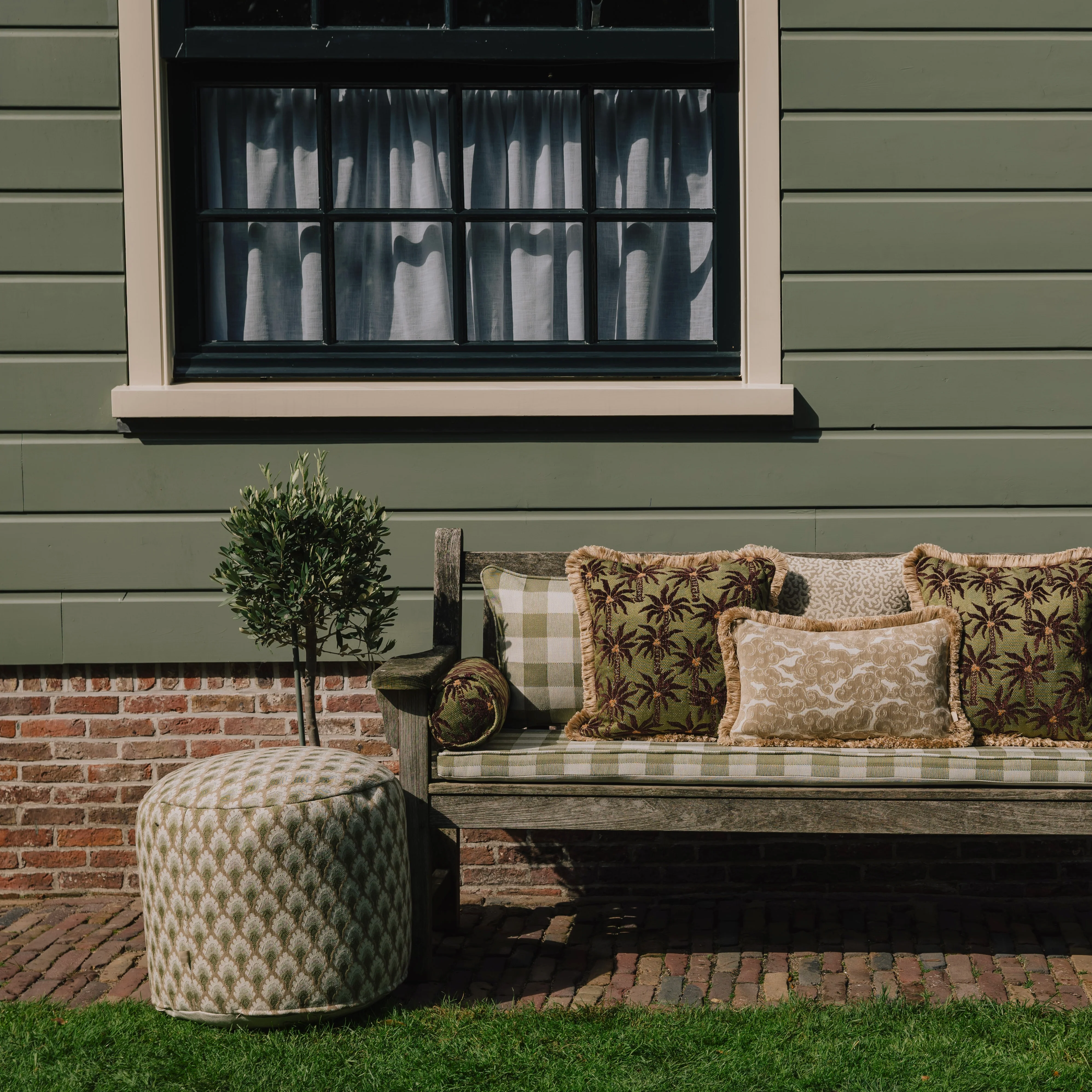 Sofa cushion Brigitte Olive & Ecru - Image 4