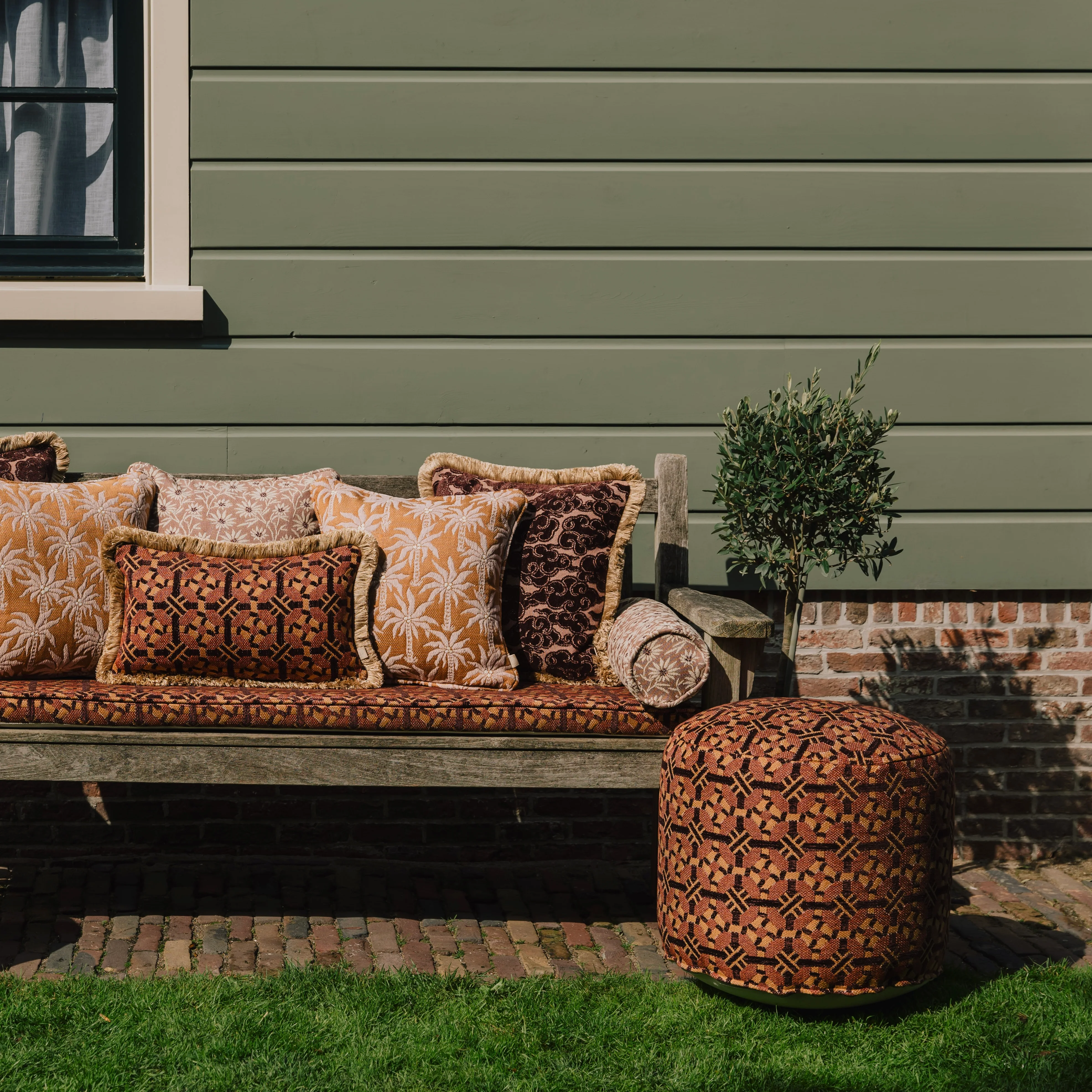 Sofa cushion Coco Chocolate & Caramel - Image 4