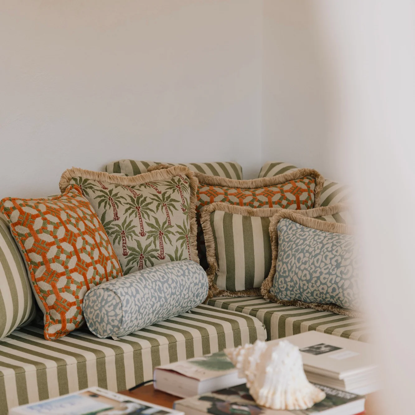 Sofa cushion Jackie Olive & Ecru - Image 2